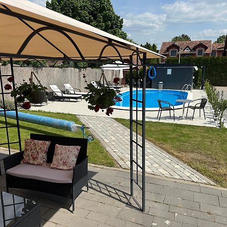 Vila Boska Palic Exterior photo
