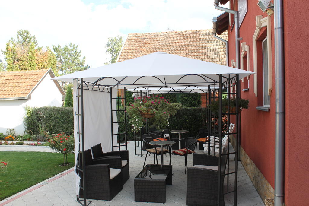 Vila Boska Palic Exterior photo